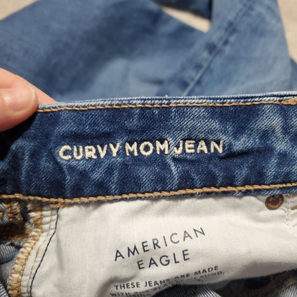 AMERICAN EAGLE Curvy Mom Jeans Real Good Hi-Rise Stretch Women's 8P Short x 26" - Picture 10 of 15